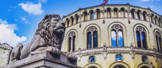 Будівля Стортингу (Парламенту) Норвегії / Фото shutterstock.com