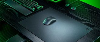 Razer представила Atlas Pro — ультратонкий килимок для миші з загартованого скла